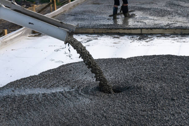 Best Concrete Walkway Installation  in Kissee Mills, MO